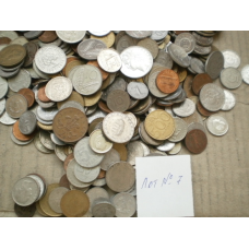 Гора іноземних монет! 500 шт. без Росії (Лот 7)