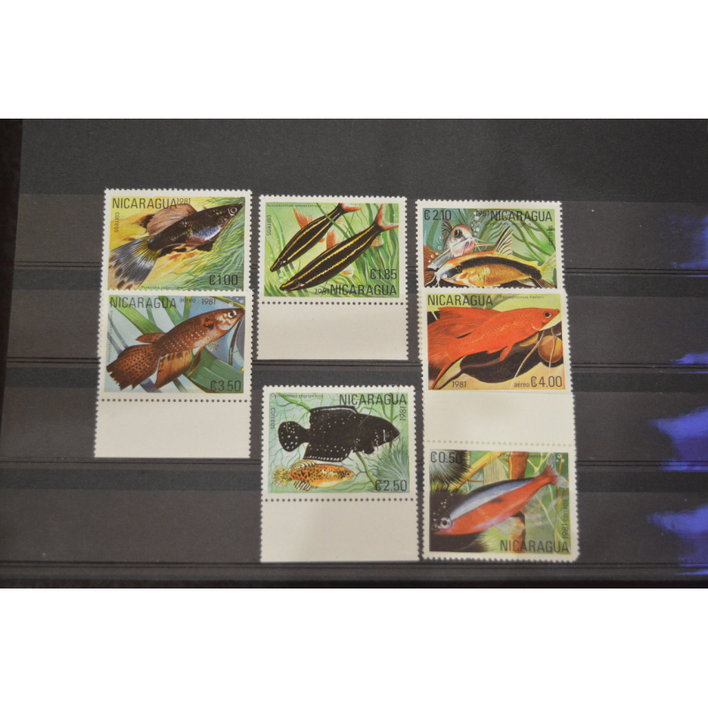 Марки. Серия. Нікарагуа (УНЦ) Марки. Серия. Нікарагуа (УНЦ)