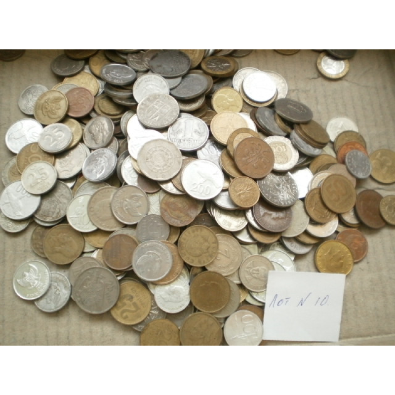 Гора іноземних монет! 500 шт. без Росії (Лот10)