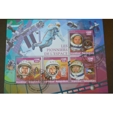 Мадагаскар. Історія. Личности. Блок. 2017 рік (Б-2)