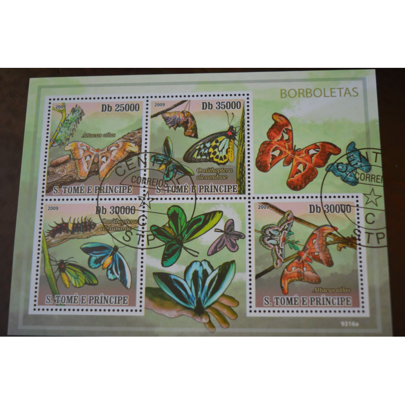 Марки. Фауна. Блок. 2009 рік (Б-8) Марки. Фауна. Блок. 2009 рік (Б-8)