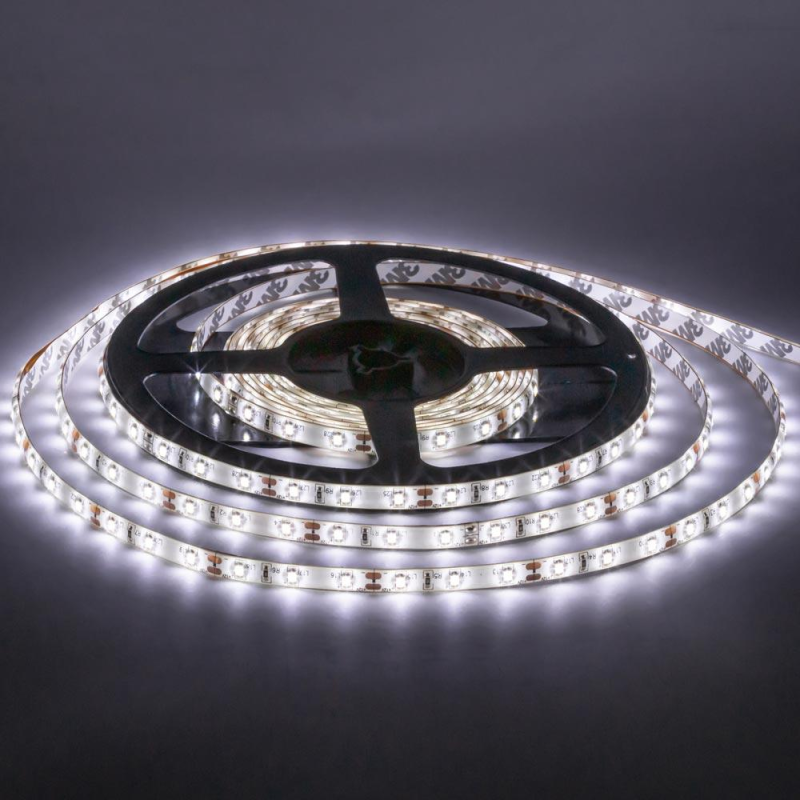 Світлодіодна стрічка біла нейтральна 12 V smd2835 120 LED/м IP20 (4000-4500 К) 5 метрів