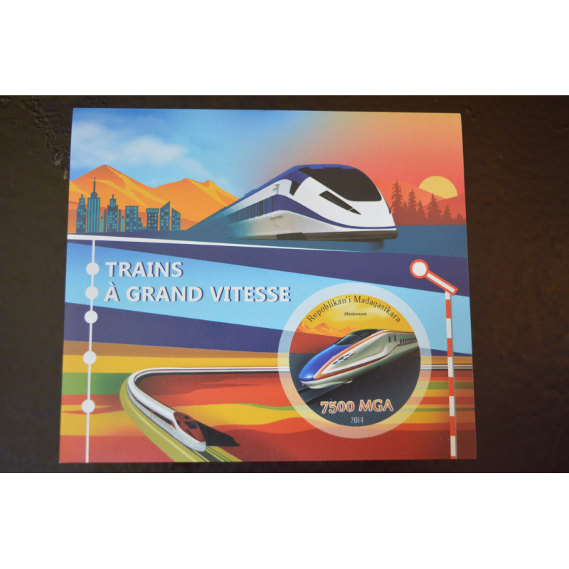 Марки. Транспорт. Блок. 2015 рік (А-33)