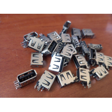 Гніздо USB тип A монтажне, кутове коротке