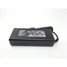 Блок питания для ноутбука Toshiba  19V 1.58A 30W 5.5*2.5mm