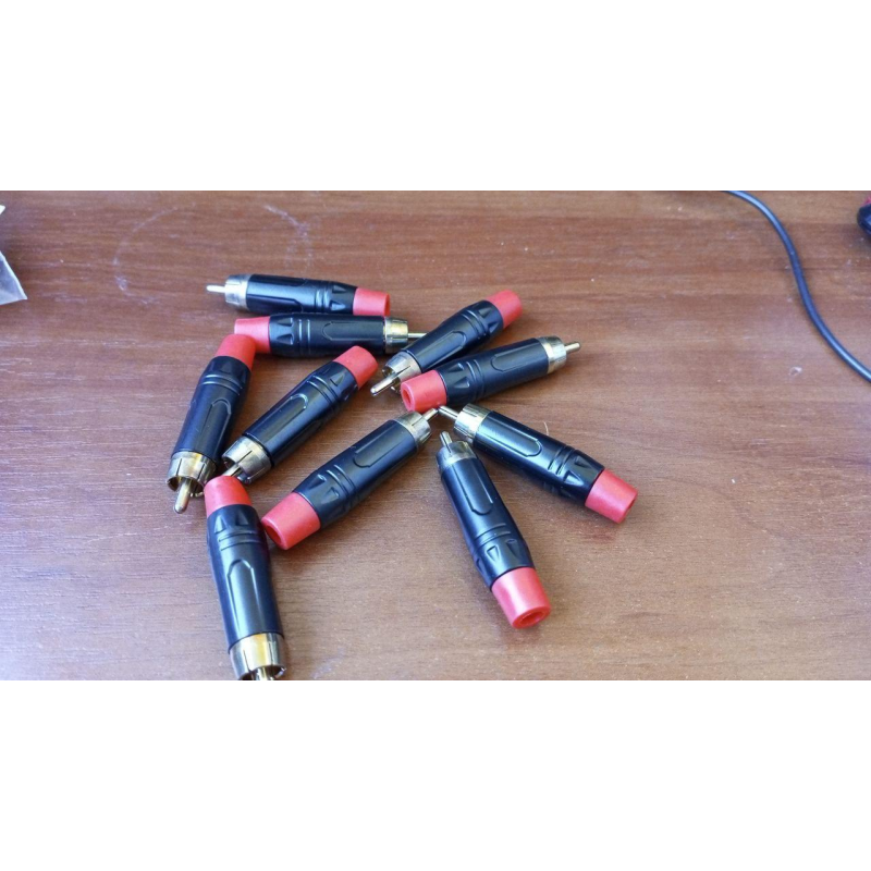 Штекер RCA gold, метал корпус, червоний Штекер RCA gold, метал корпус, червоний