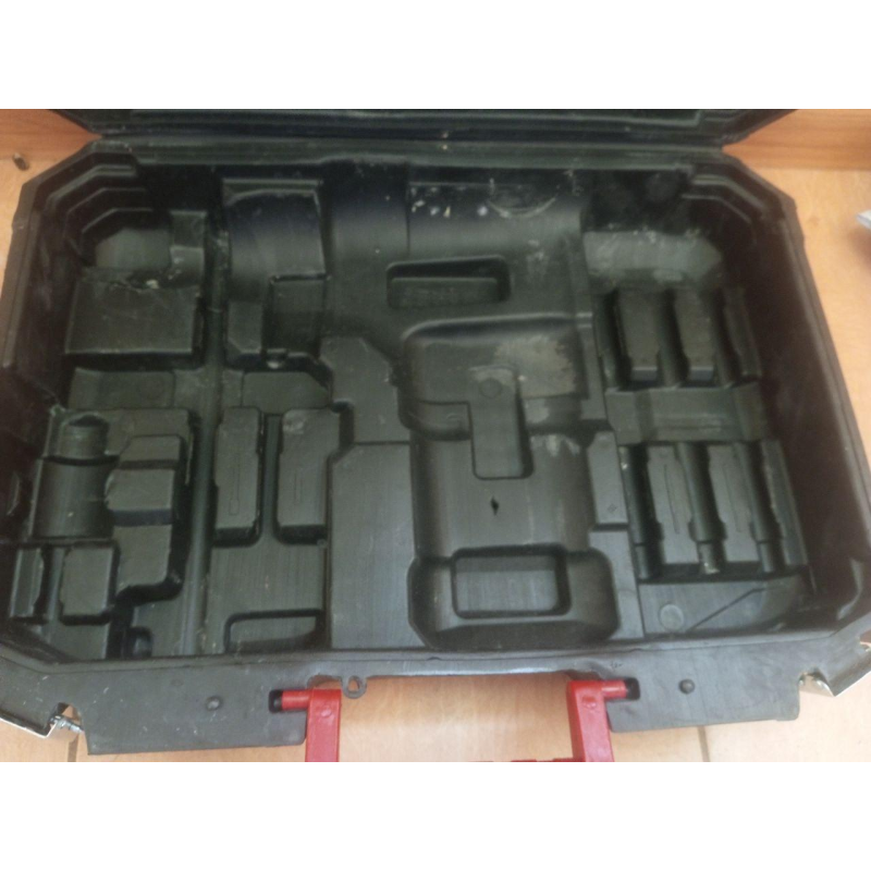 Валіза Кейс для перфоратора PARKSIDE PBH 1550 A1 SDS-Plus 1550W з Німеччини (б/у) Валіза Кейс для перфоратора PARKSIDE PBH 1550 A1 SDS-Plus 1550W з Німеччини (б/у)
