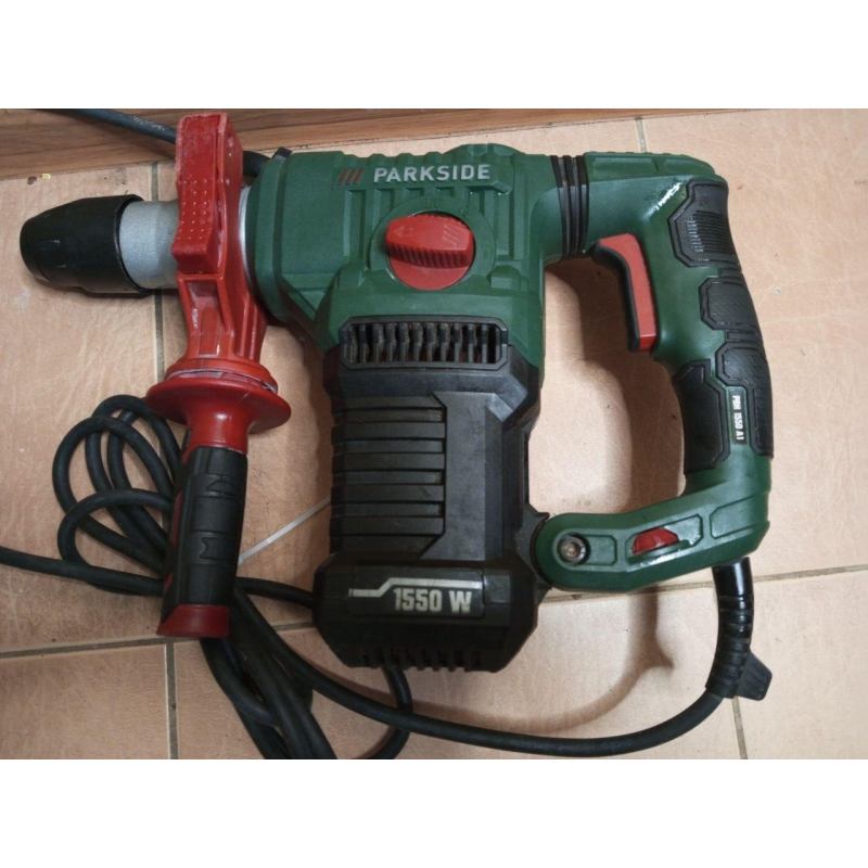 Перфоратор PARKSIDE PBH 1550 A1 SDS-Plus 1550W з Німеччини (б/у) НЕ ПРАЦЮЄ 095307 Перфоратор PARKSIDE PBH 1550 A1 SDS-Plus 1550W з Німеччини (б/у) НЕ ПРАЦЮЄ 095307