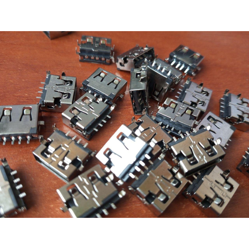 Гніздо USB тип A (180 градусів) монтажне Гніздо USB тип A (180 градусів) монтажне
