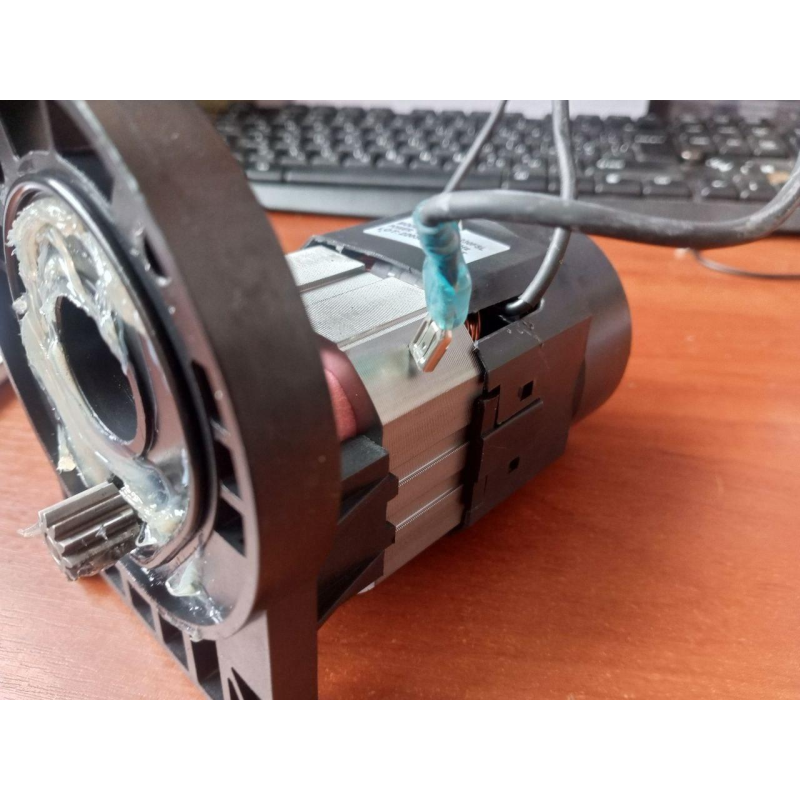 Двигун Мийки високого тиску Parkside phd 110 e1 (Німеччина) Двигун Мийки високого тиску Parkside phd 110 e1 (Німеччина)