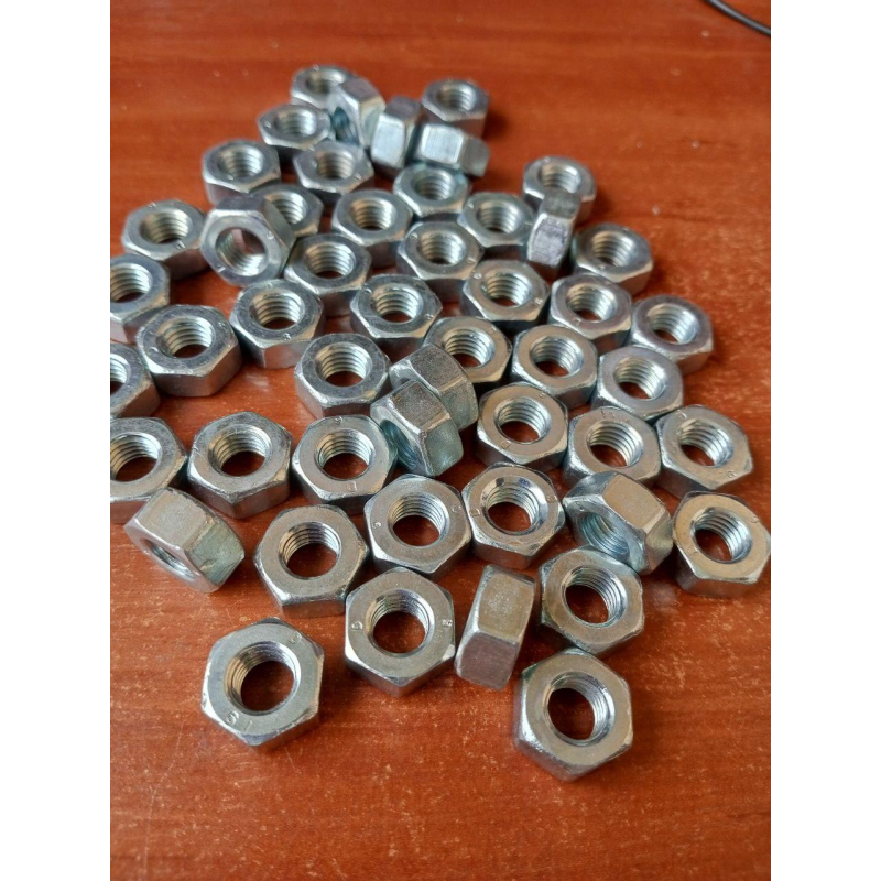 Гайка М10 DIN934 6.0 ЦБ