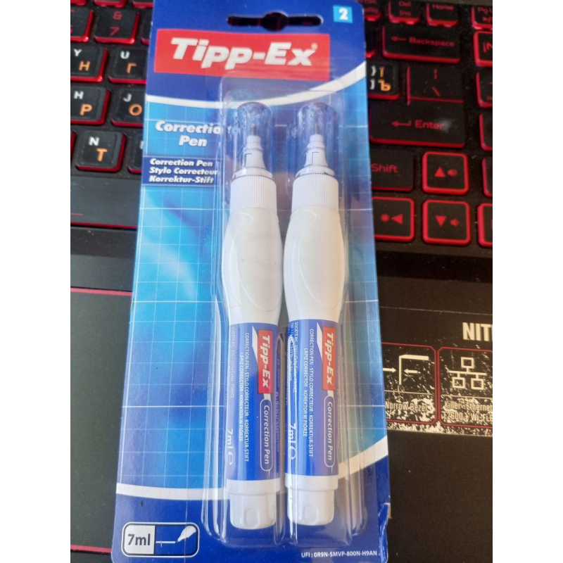 Ручка-коректор Tipp-Ex Просто струсіть, нанесіть та виправляйте. Ручка-коректор Tipp-Ex Просто струсіть, нанесіть та виправляйте.