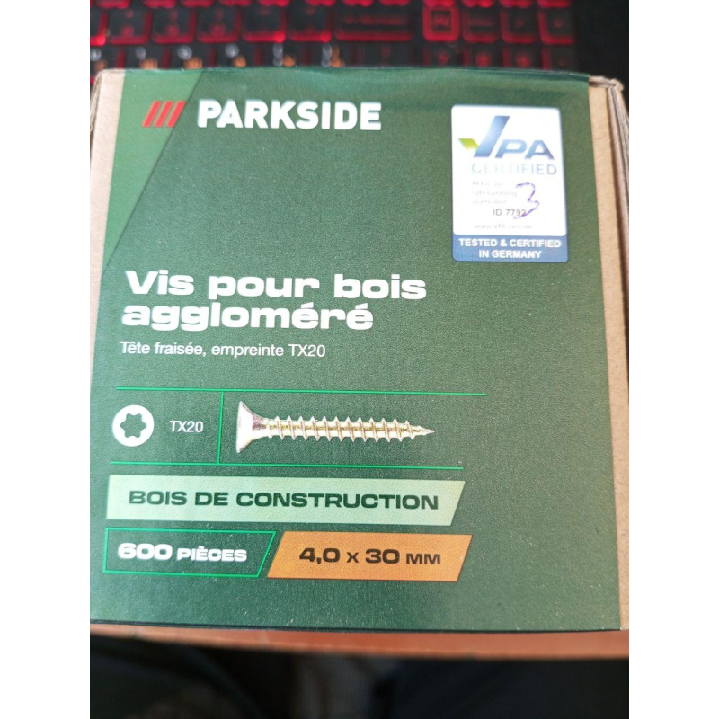 Набір саморізів універсальних 4,0*30 мм (тх20) Parkside 600штук