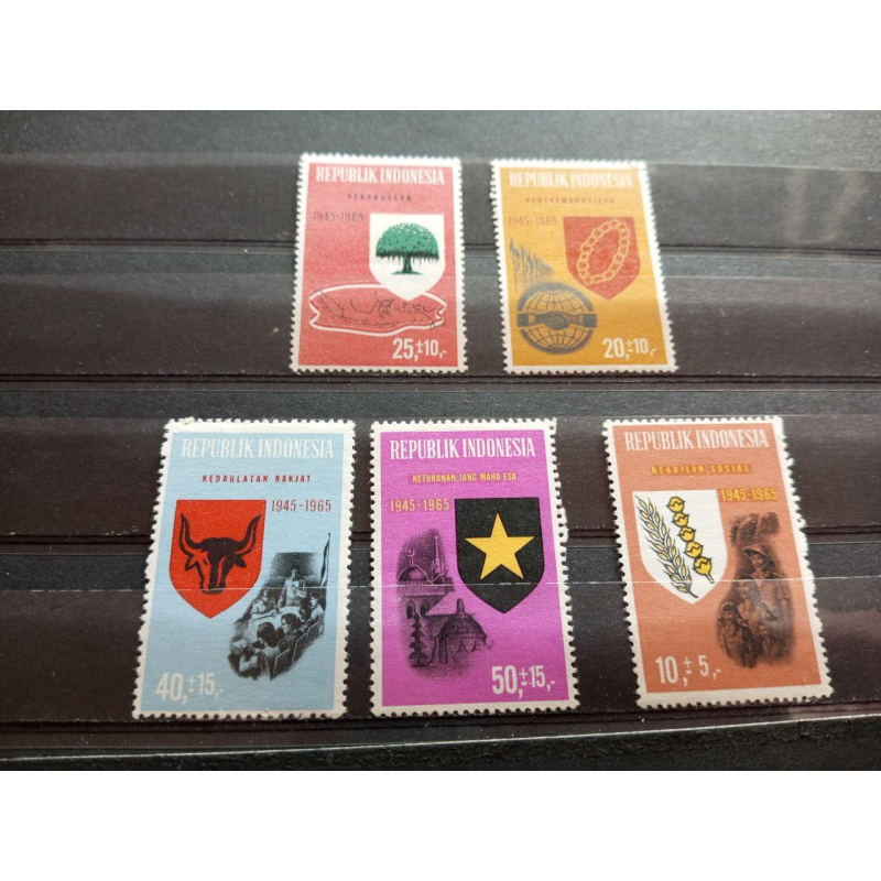 Індонезія 1965г MNH