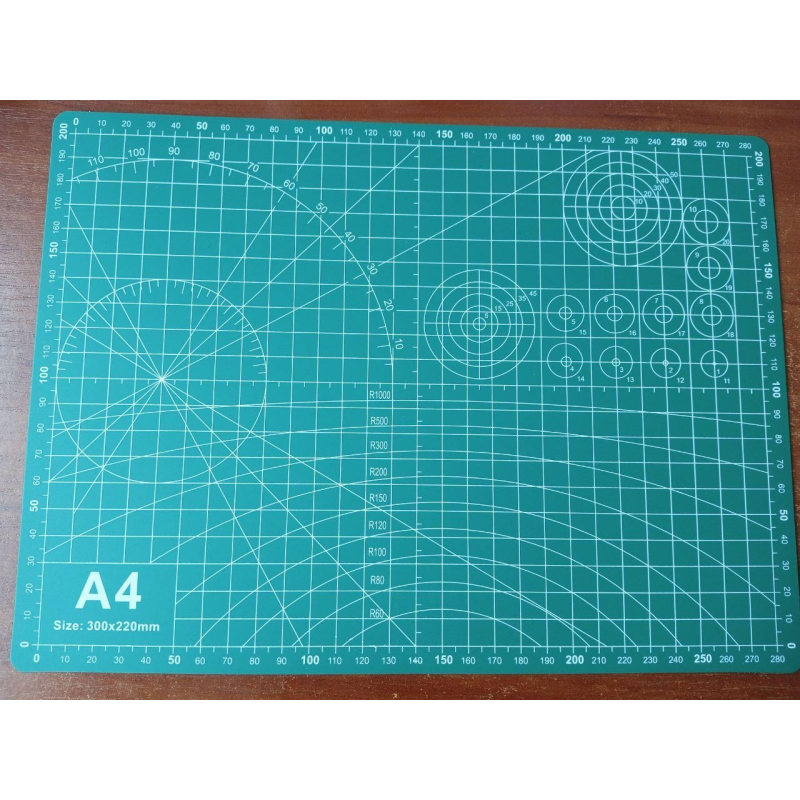 Килимок двосторонній А4 з розміткою для різання печворка, Cutting mat