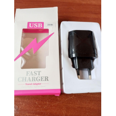 Мережевий зарядний пристрій на 2 гнізда USB, 5V~2А, чорний