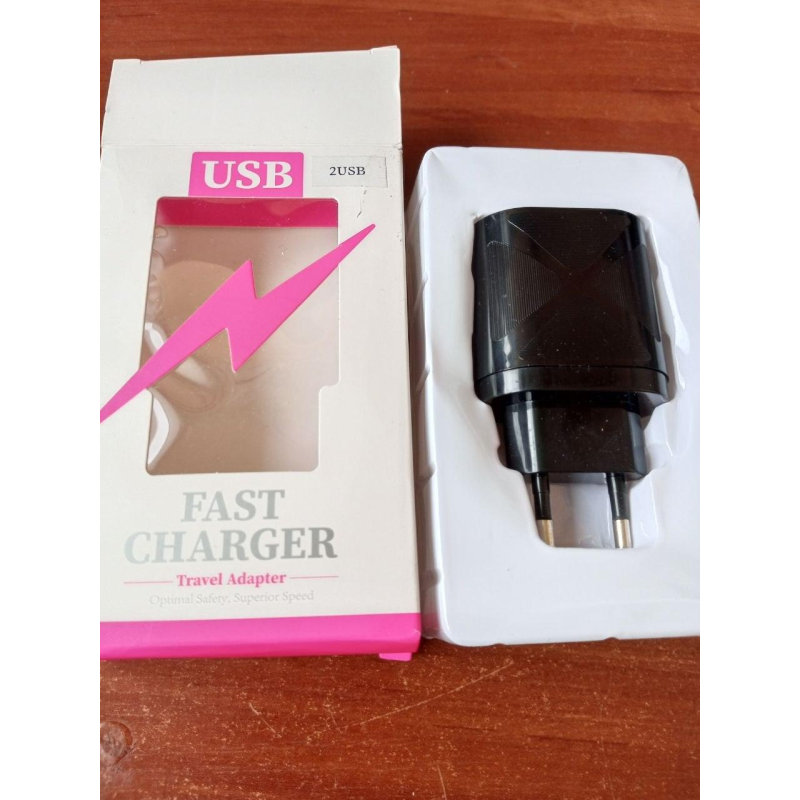 Мережевий зарядний пристрій на 2 гнізда USB, 5V~2А, чорний