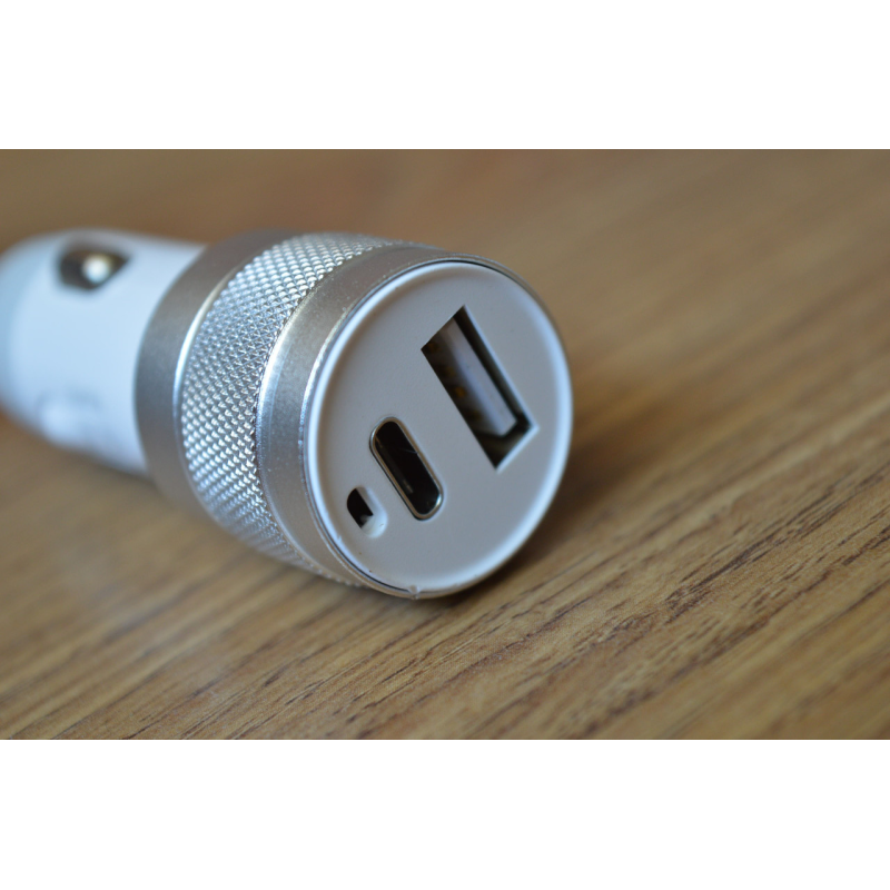 Автомобільна зарядка, гніздо USB type C + гніздо USB, А 3.1