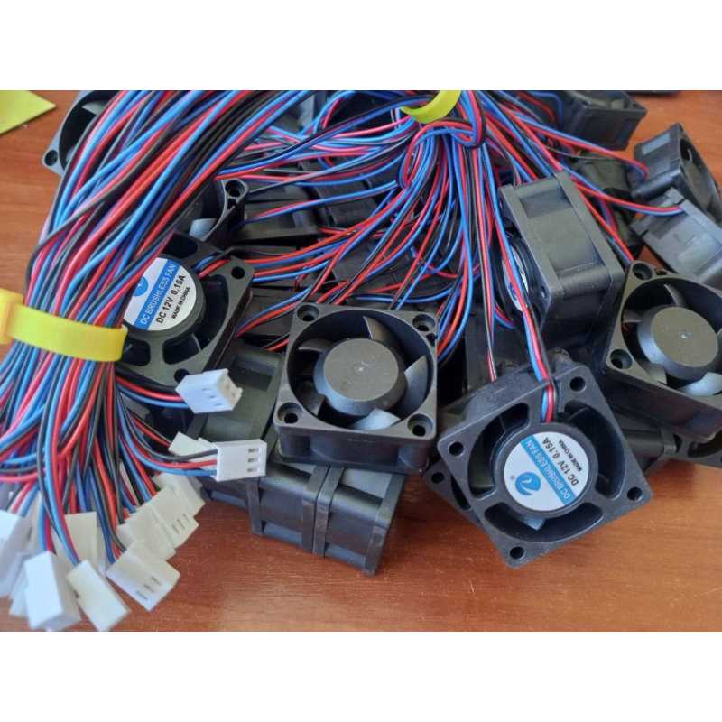 Кулер корпусних 4020 40x40x20mm, 3pin Кулер корпусних 4020 40x40x20mm, 3pin