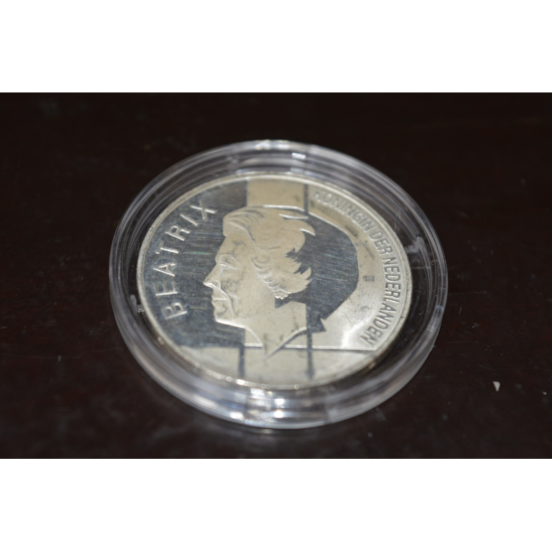 Нідерланди 10 гульденів 1994 рік. 50 років Бенілюкс. Срібло. Нідерланди 10 гульденів 1994 рік. 50 років Бенілюкс. Срібло.